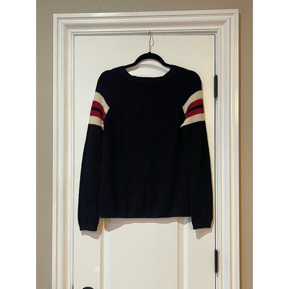 Black Ladies Forever 21 Sweater Size Small - Picture 2 of 5